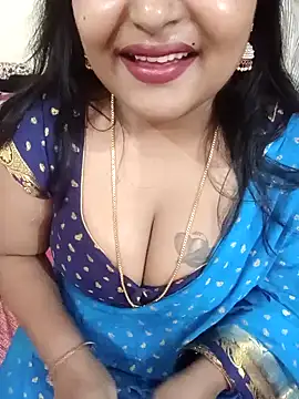 Snapshot of Ashwini_Gowda_91 chatting on 03-04-25, 04:41 Ashwini Gowda 91 online show from 03-04-25, 04:41