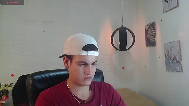 Cerokershelby online show from 12-15-24, 08:52