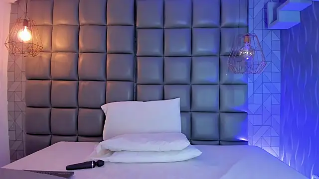 mile uribe online show from 03-05-25, 03:51