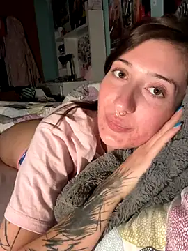 Snapshot of SonjaPrivat69_ chatting on 09-15-25, 08:31 SonjaPrivat69 online show from 09-15-25, 08:31