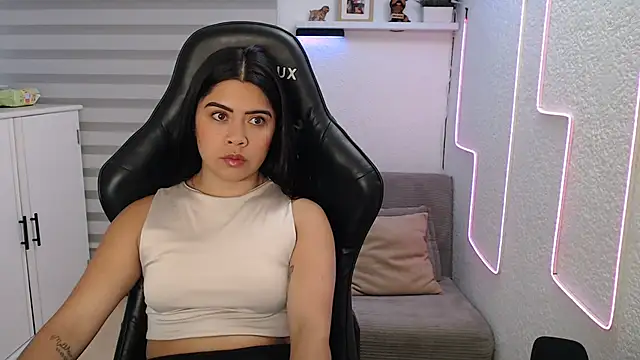 Snapshot of team_dinamite69 chatting on 02-05-26, 12:10 team dinamite69 online show from 02-05-26, 12:10