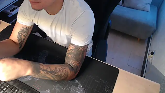 Snapshot of team_dinamite69 chatting on 02-23-26, 12:13 team dinamite69 online show from 02-23-26, 12:13