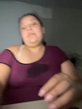 cutiepeach online show from 10-08-25, 08:39