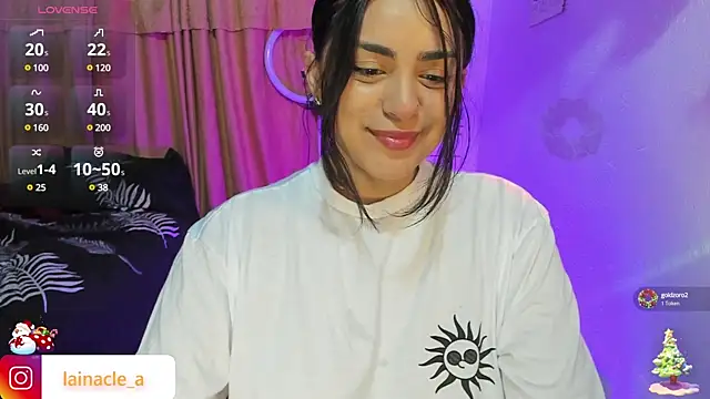 Snapshot of _laina_ chatting on 01-06-25, 05:19 laina online show from 01-06-25, 05:19