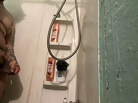 yomanfriend online show from 12-16-24, 05:33