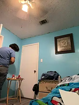 yomanfriend online show from 12-18-24, 11:08