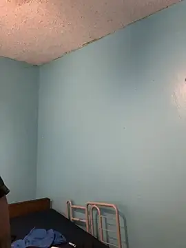 yomanfriend online show from 12-20-24, 01:00