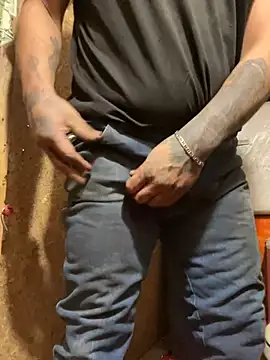 yomanfriend online show from 12-27-24, 07:57