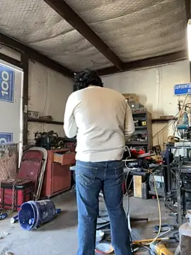 yomanfriend online show from 01-14-25, 08:15