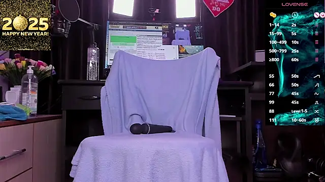 Snapshot of Raissa_sky26 chatting on 01-03-25, 02:43 Raissa sky26 online show from 01-03-25, 02:43