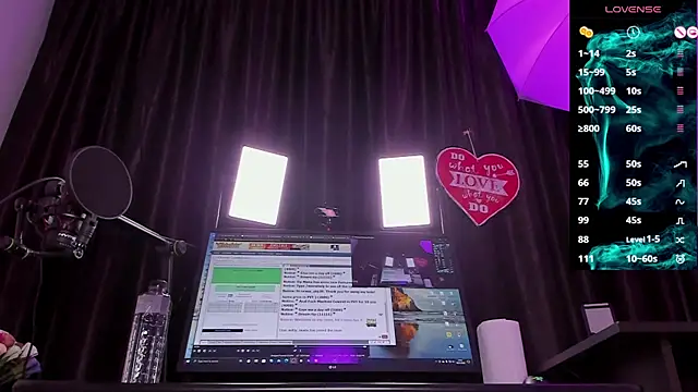 Snapshot of Raissa_sky26 chatting on 01-08-25, 02:35 Raissa sky26 online show from 01-08-25, 02:35