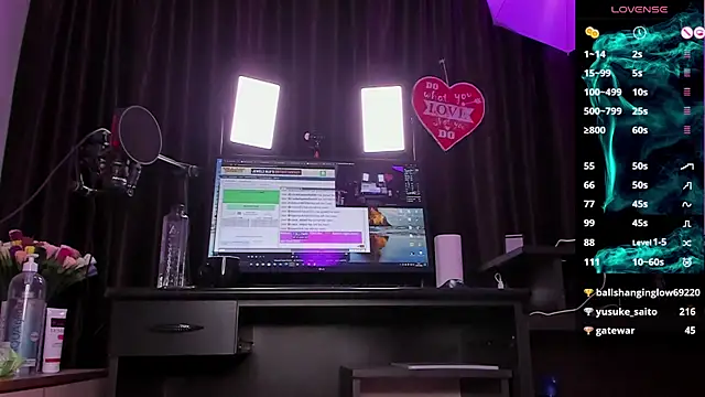 Snapshot of Raissa_sky26 chatting on 01-13-25, 08:47 Raissa sky26 online show from 01-13-25, 08:47