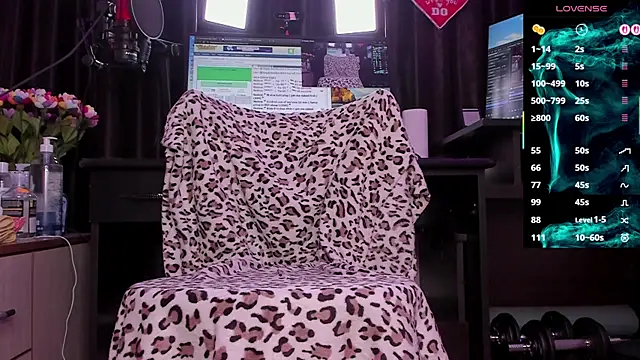 Snapshot of Raissa_sky26 chatting on 09-09-25, 02:44 Raissa sky26 online show from 09-09-25, 02:44