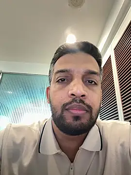 Snapshot of a4ashes chatting on 07-18-26, 04:27 a4ashes online show from 07-18-26, 04:27