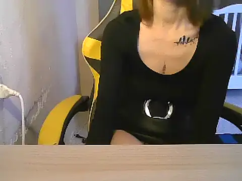 Feli blue online show from 02-24-25, 09:00