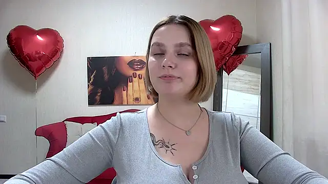 Snapshot of DianeMills chatting on 02-22-25, 11:46 DianeMills online show from 02-22-25, 11:46