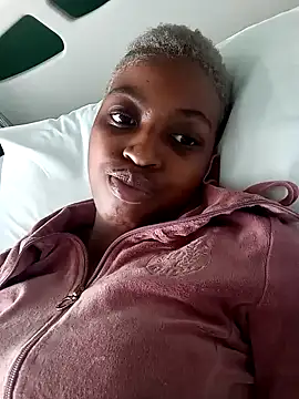 sexypetitexdoll23 online show from 02-09-25, 09:58