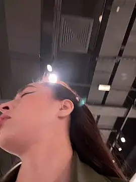 Holly Play online show from 09-30-25, 09:14