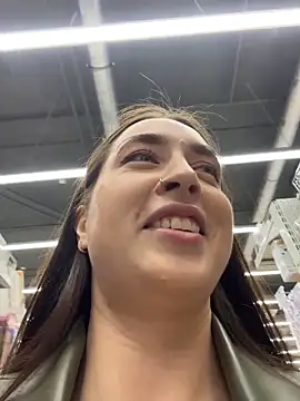 Holly Play online show from 03-30-26, 12:06