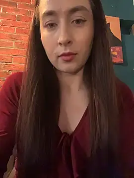 Snapshot of Holly_Play chatting on 06-03-26, 11:02 Holly Play online show from 06-03-26, 11:02