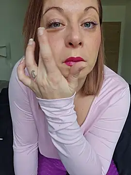 Chaudesquirt online show from 01-16-26, 09:02