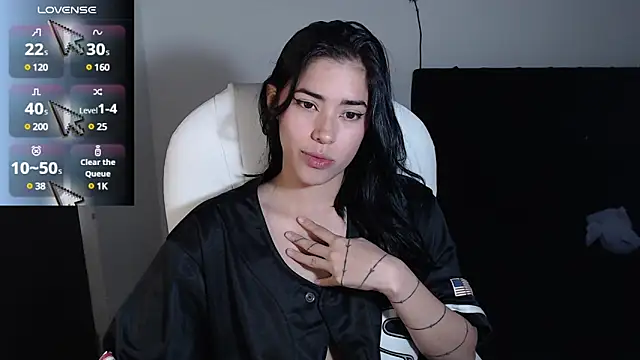 LESLIEBLACK  online show from 02-27-25, 02:53