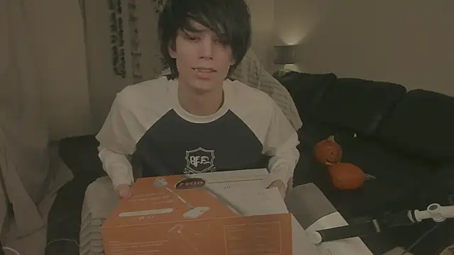 Snapshot of Wampeyes chatting on 11-03-25, 04:08 Wampeyes online show from 11-03-25, 04:08