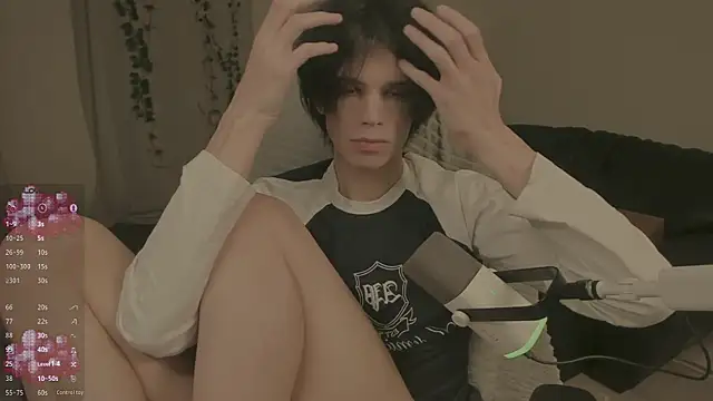 Snapshot of Wampeyes chatting on 11-16-25, 05:29 Wampeyes online show from 11-16-25, 05:29