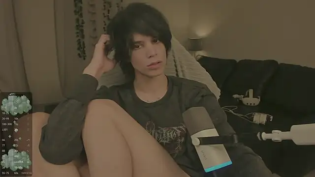 Snapshot of Wampeyes chatting on 12-04-25, 05:21 Wampeyes online show from 12-04-25, 05:21