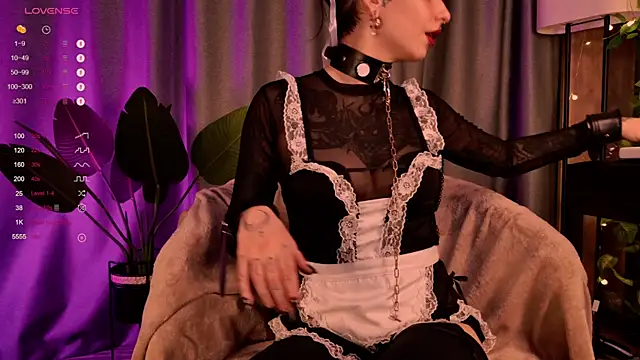 MichaellaMoon online show from 12-16-24, 11:07