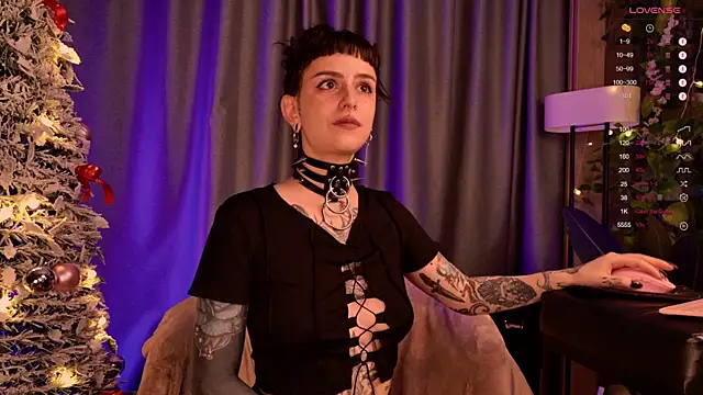 MichaellaMoon online show from 12-22-24, 02:49