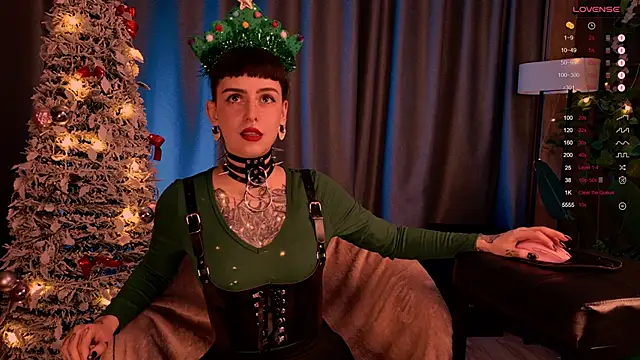 MichaellaMoon online show from 12-25-24, 09:43