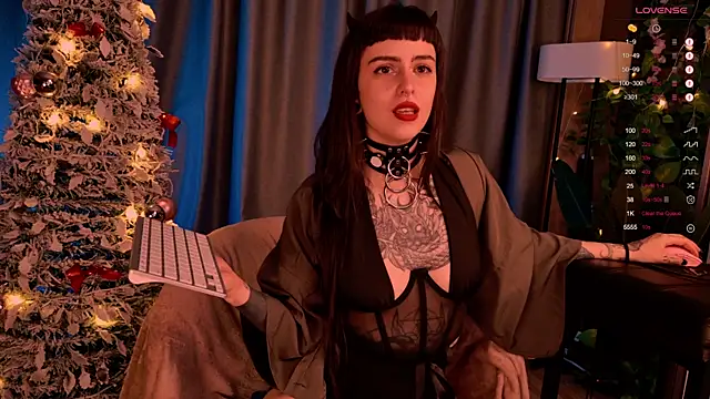 MichaellaMoon online show from 12-26-24, 11:35