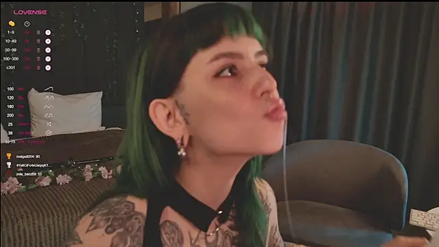 MichaellaMoon online show from 03-16-25, 01:38