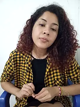 Snapshot of Caccau_scorpion chatting on 02-20-25, 11:32 Caccau scorpion online show from 02-20-25, 11:32