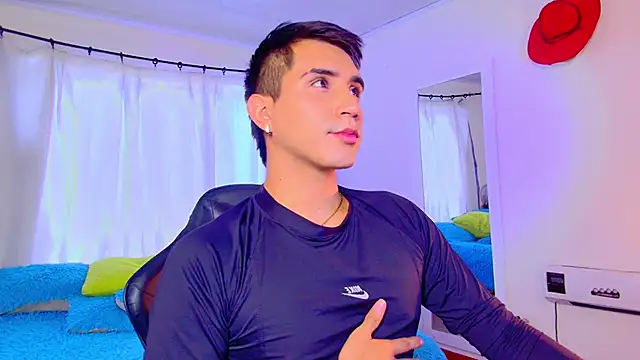 Chris Maddox online show from 12-16-25, 06:46