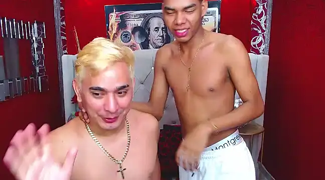 Snapshot of BOYSPEIN chatting on 12-11-24, 02:52 BOYSPEIN online show from 12-11-24, 02:52