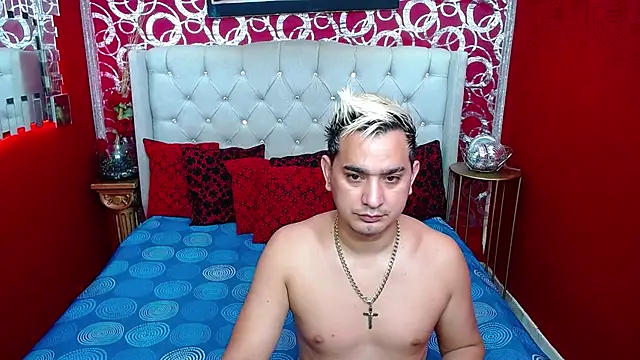 Snapshot of BOYSPEIN chatting on 02-17-25, 10:29 BOYSPEIN online show from 02-17-25, 10:29