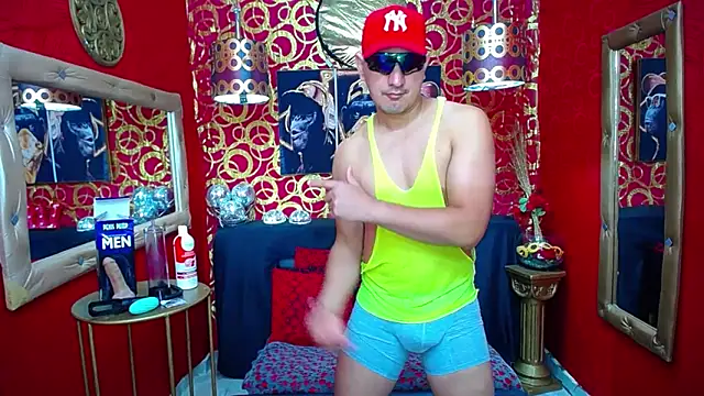 Snapshot of BOYSPEIN chatting on 03-03-25, 07:28 BOYSPEIN online show from 03-03-25, 07:28