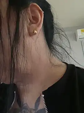 eva sexx69 online show from 03-28-26, 12:05