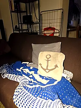 Snapshot of tipico0799 chatting on 01-18-26, 07:23 tipico0799 online show from 01-18-26, 07:23