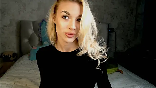 Ella Milla online show from 04-07-26, 12:49
