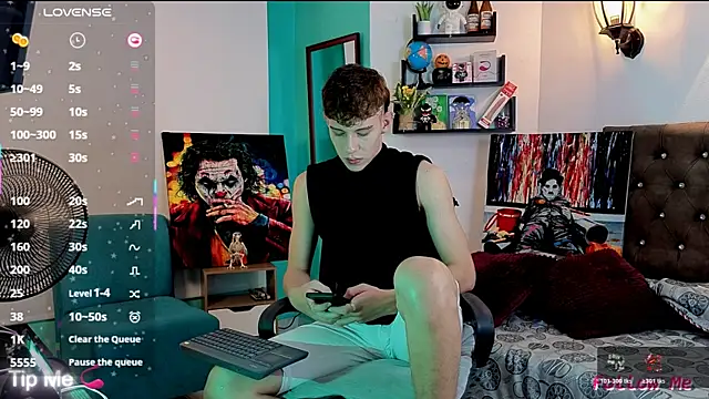 flowers18 online show from 11-28-25, 10:12