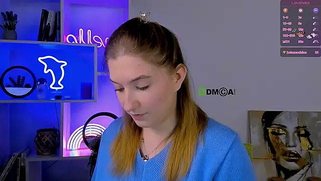 Snapshot of daisy_candy chatting on 12-14-25, 10:58 daisy candy online show from 12-14-25, 10:58