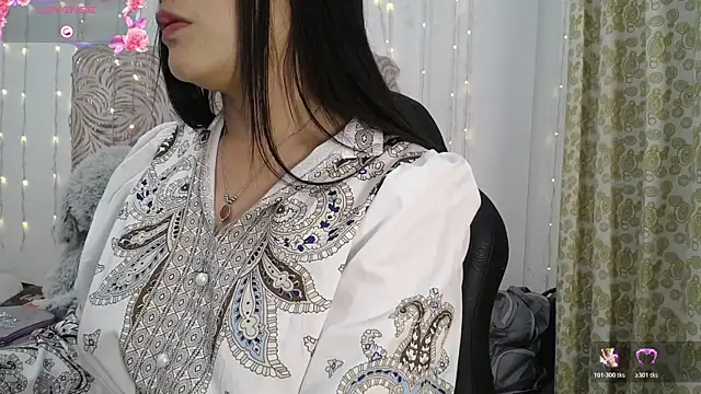 Snapshot of shantala_krisha chatting on 07-08-26, 11:48 shantala krisha online show from 07-08-26, 11:48