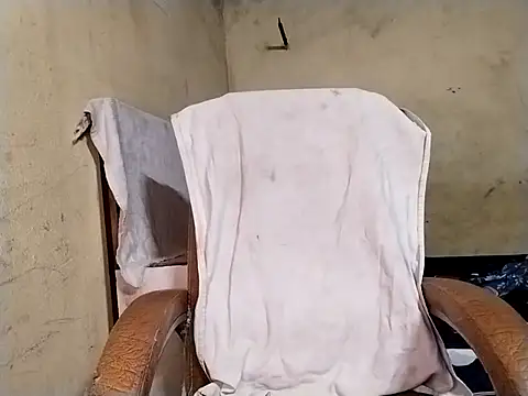 Snapshot of Mumbaistar chatting on 11-09-25, 10:35 Mumbaistar online show from 11-09-25, 10:35