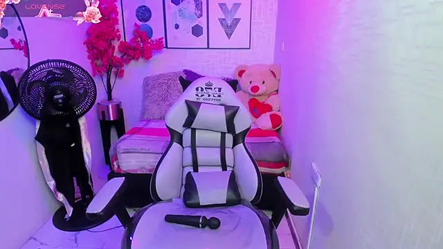 Miia bela online show from 01-08-25, 03:29