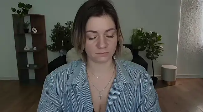 MariaSttone online show from 01-29-25, 01:07