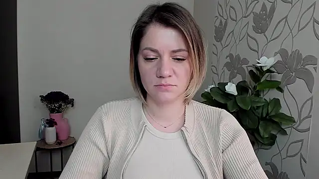 MariaSttone online show from 02-28-25, 01:25