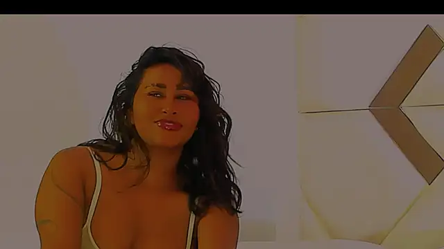 StormyButty18 online show from 05-19-26, 02:18